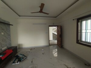 Room in 2 BHK Apartment at Hoodi – for Rent