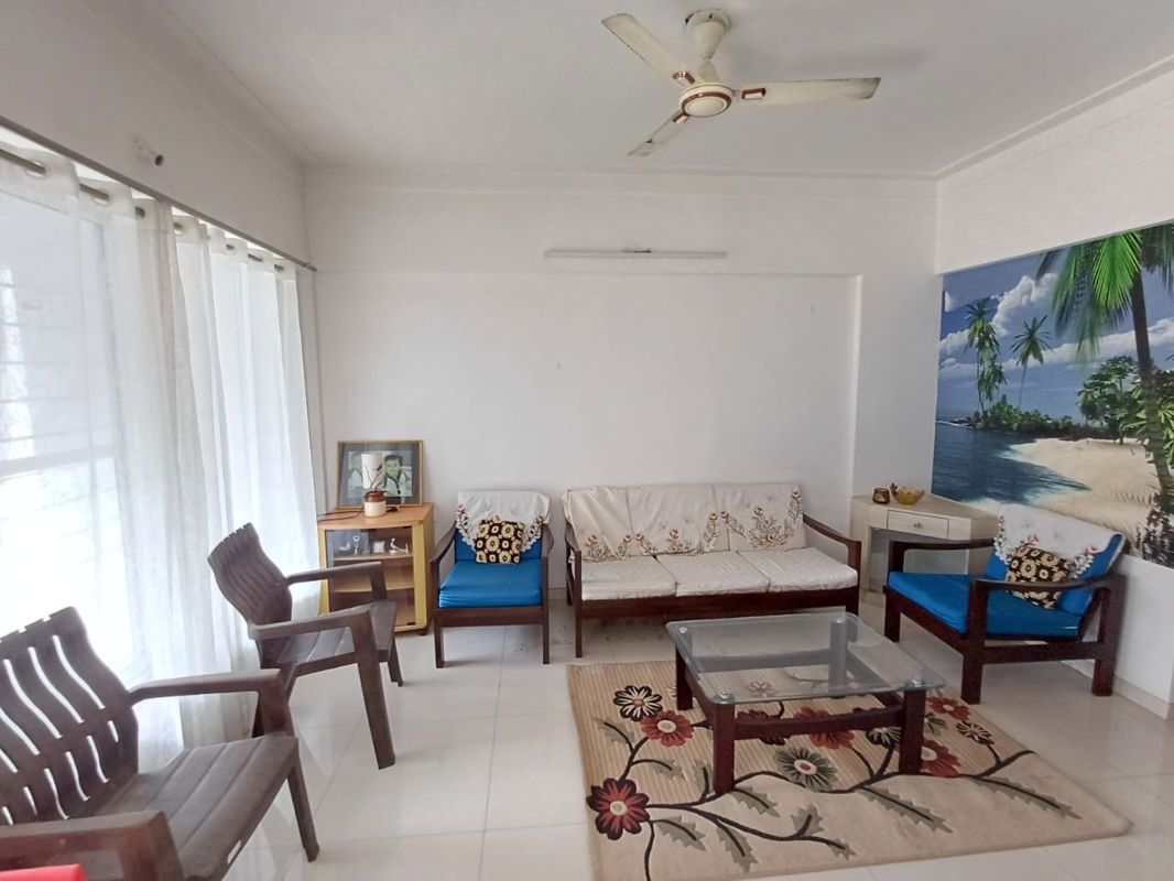 2 BHK 1001 Sq.Ft. Apartment in Erandavane CHS