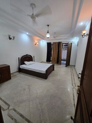 Bedroom in 4 BHK Apartment at Suncity Platinum Towers, Sector 28 – for Sale