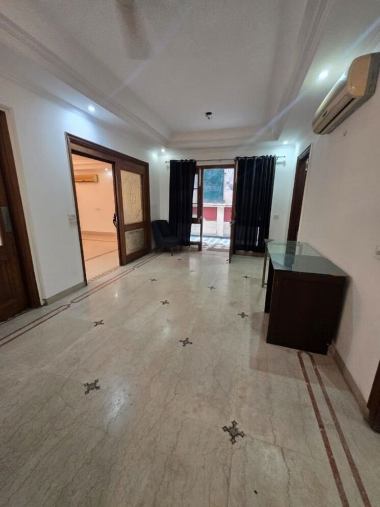 Room, suncity-platinum-towers 4 Bedroom 4175 Sq.Ft. Apartment In Sector 28 Gurgaon 9724506