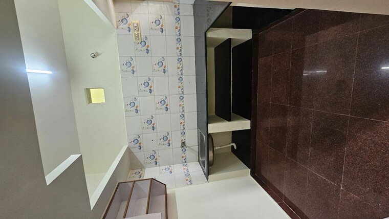 Master Bedroom, happy-homes-btm-layout 2 Bedroom 900 Sq.Ft. Builder Floor In Btm Layout Bangalore 9723016