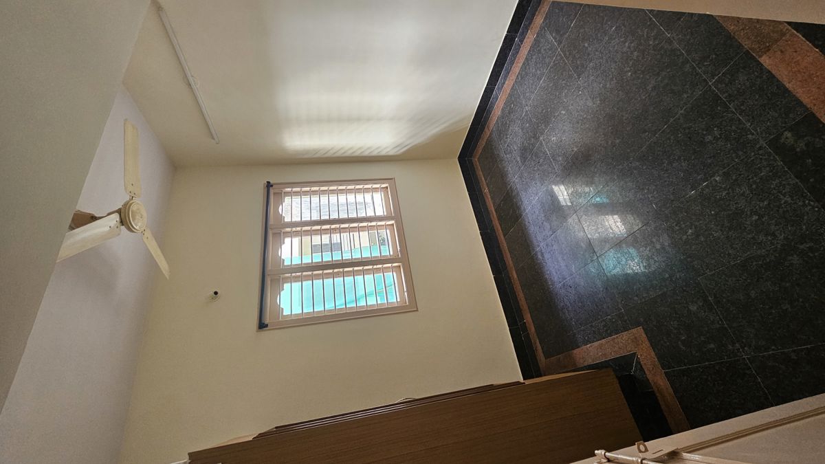 2 BHK + Study Room 900 Sq.Ft. Builder Floor in Happy Homes BTM Layout