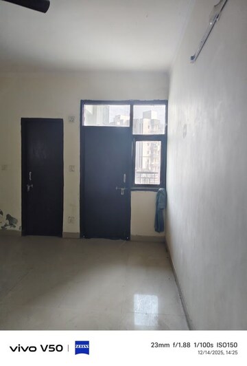 Room in 3.5 BHK Apartment at Sanchar Residency, Raj Nagar Extension – for Sale