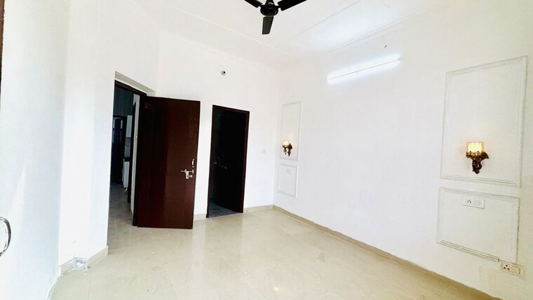 Room, pir machalla 2 Bedroom 1100 Sq.Ft. Builder Floor In Pir Machalla Zirakpur 9724570