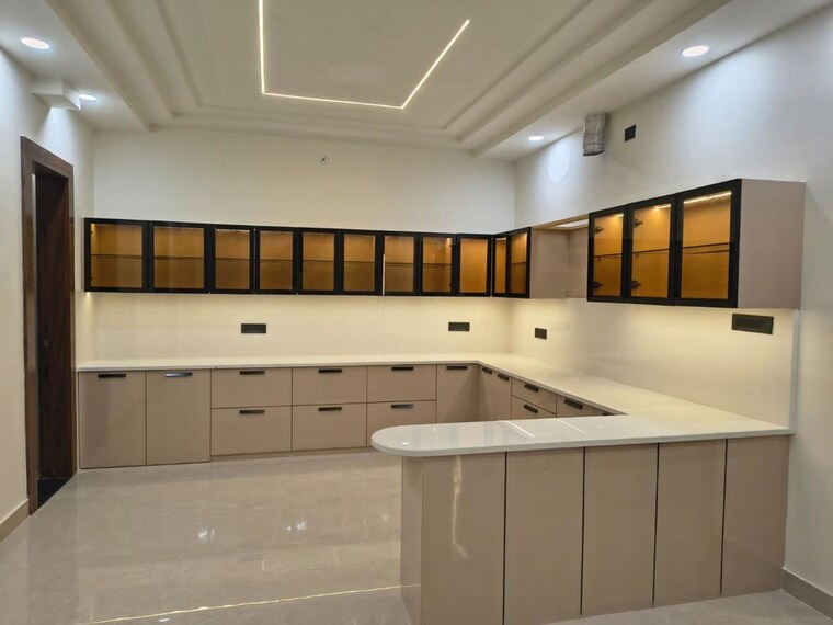 Kitchen, gomti nagar 6 Bedroom 2200 Sq.Ft. Villa In Gomti Nagar Lucknow 9724583