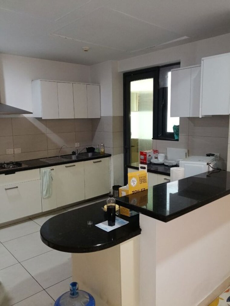 Kitchen, dlf-hamilton-court 3 Bedroom 2540 Sq.Ft. Apartment In Sector 27 Gurgaon 9724606