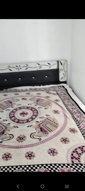 Furnished Amenities in 2 BHK Apartment at Saral Ombre, Chandkheda – for Rent