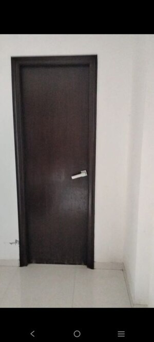 Furnished Amenities in 2 BHK Apartment at Saral Ombre, Chandkheda – for Rent