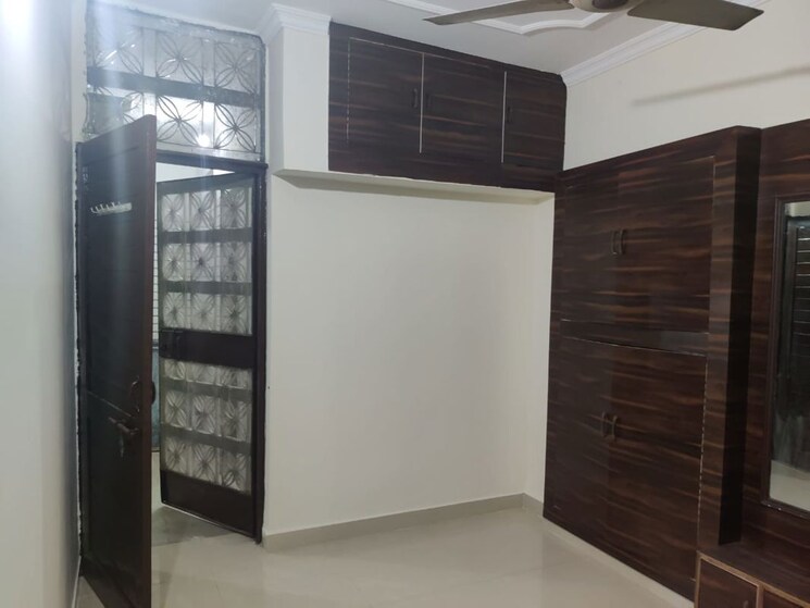 Kitchen, sector 19 2 Bedroom 112 Sq.Mt. Builder Floor In Sector 19 Noida 9724622