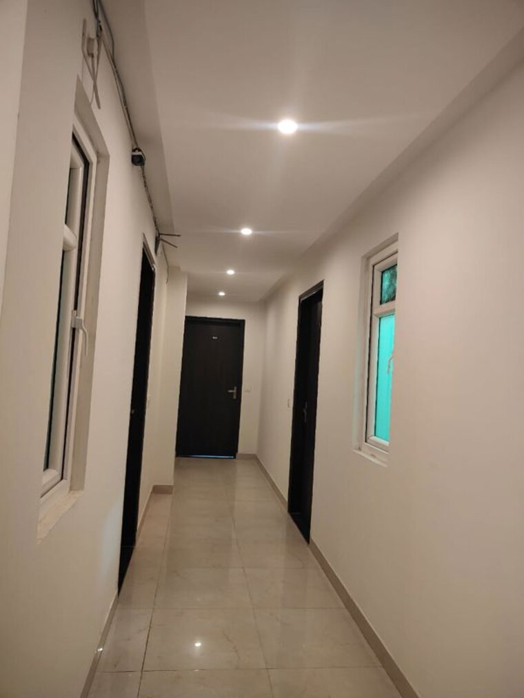 undefined, krisumi-waterfall-residences 2 Bedroom 720 Sq.Ft. Apartment In Sector 36a Gurgaon 9724715