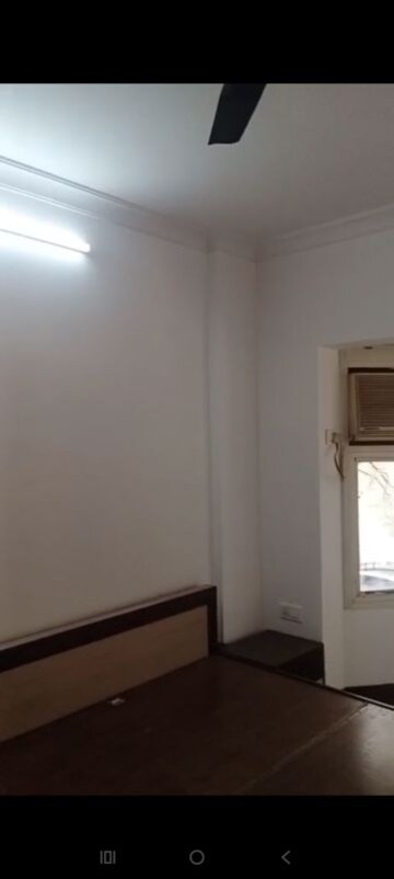 Room in 3 BHK Apartment at Chembur – for Rent