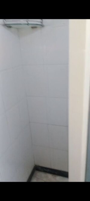 Furnished Amenities in 3 BHK Apartment at Chembur – for Rent