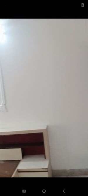 Furnished Amenities in 3 BHK Apartment at Chembur – for Rent