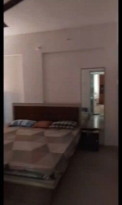 2 BHK Apartment For Sale in Gund And Pethe Life Square