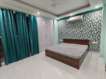 Bedroom in 3 BHK Builder Floor at M3M Atrium, Sector 57 – for Rent
