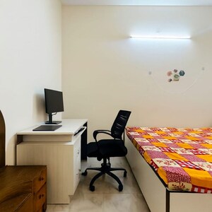 Team Area in 2 BHK Builder Floor at Manikonda – for Rent