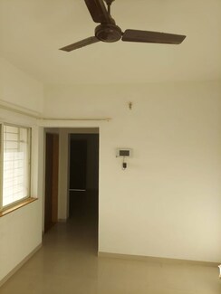 2 BHK Apartment For Sale in Gund And Pethe Life Square