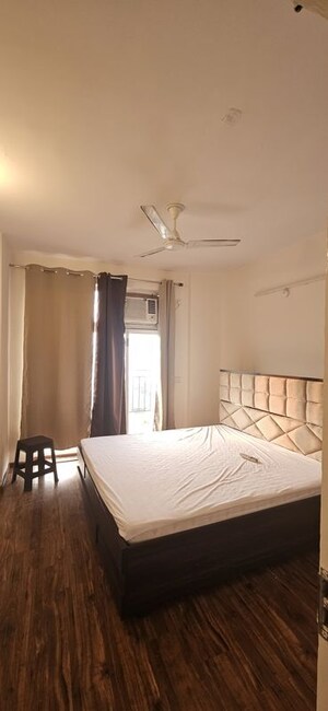 Bedroom in 3 BHK Apartment at Omaxe The Palace, Gomti Nagar – for Rent