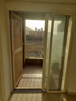 2 BHK Apartment For Sale in Gund And Pethe Life Square