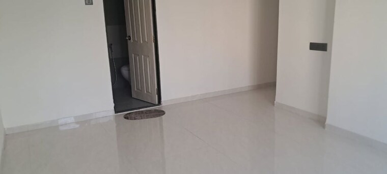 Room, mhada-sector-r3 2 Bedroom 600 Sq.Ft. Apartment In Goregaon West Mumbai 9724821