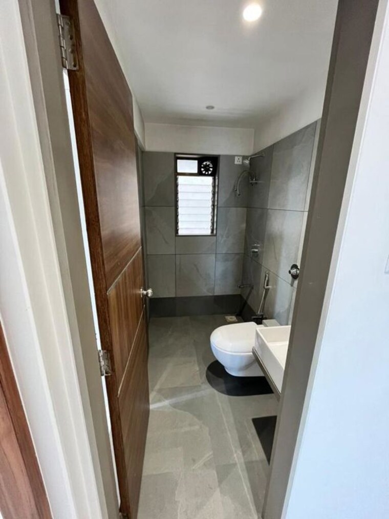 Bathroom, sanghvi-heights 3 Bedroom 800 Sq.Ft. Apartment In Wadala Mumbai 9724842