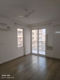 4 BHK + Servant Room,Extra Room Penthouse For Sale in Bestech Park View City 1