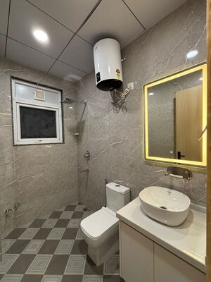 Bathroom in 2 BHK Builder Floor at Surya CGHS, Sector 43 – for Rent