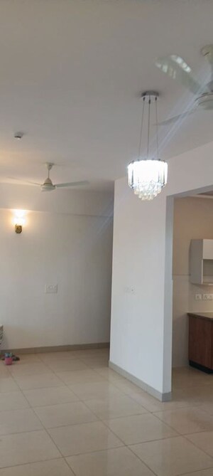Bathroom in 3 BHK Apartment at ABA Ivy County, Sector 75 – for Rent