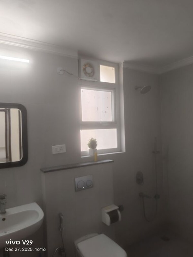 Master Bedroom, ardee-city-palm-grove-heights 3 Bedroom 2350 Sq.Ft. Apartment In Sector 52 Gurgaon 9724897