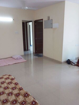 Room in 3 BHK Apartment at Sanghvi Heights, Wadala – for Rent