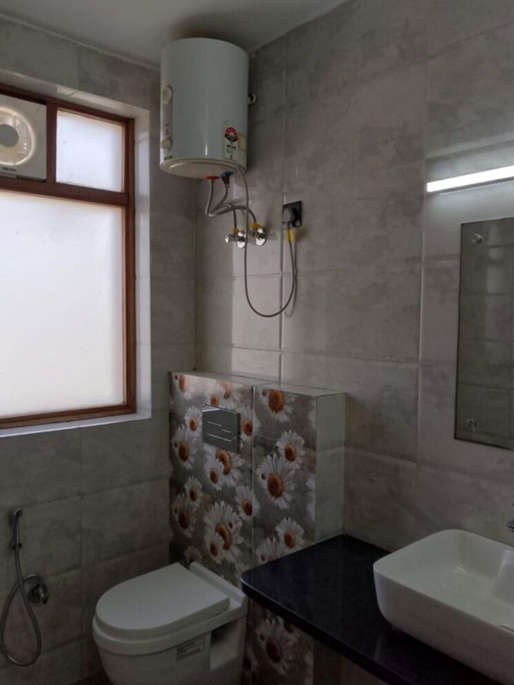 Bathroom, oasis-apartments 3 Bedroom 1900 Sq.Ft. Apartment In Sector 55 Gurgaon 9724902