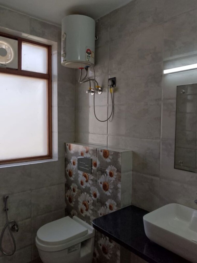 Bathroom, oasis-apartments 3 Bedroom 1900 Sq.Ft. Apartment In Sector 55 Gurgaon 9724902