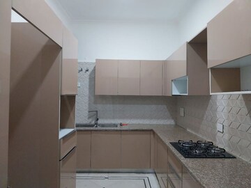 Kitchen in 3 BHK Builder Floor at Safdarjung Enclave – for Rent