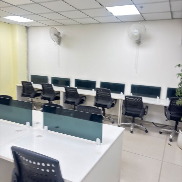 Team Area, phase 7 Commercial Office Space 1000 Sq.Ft. In Phase 7 Mohali 9724919
