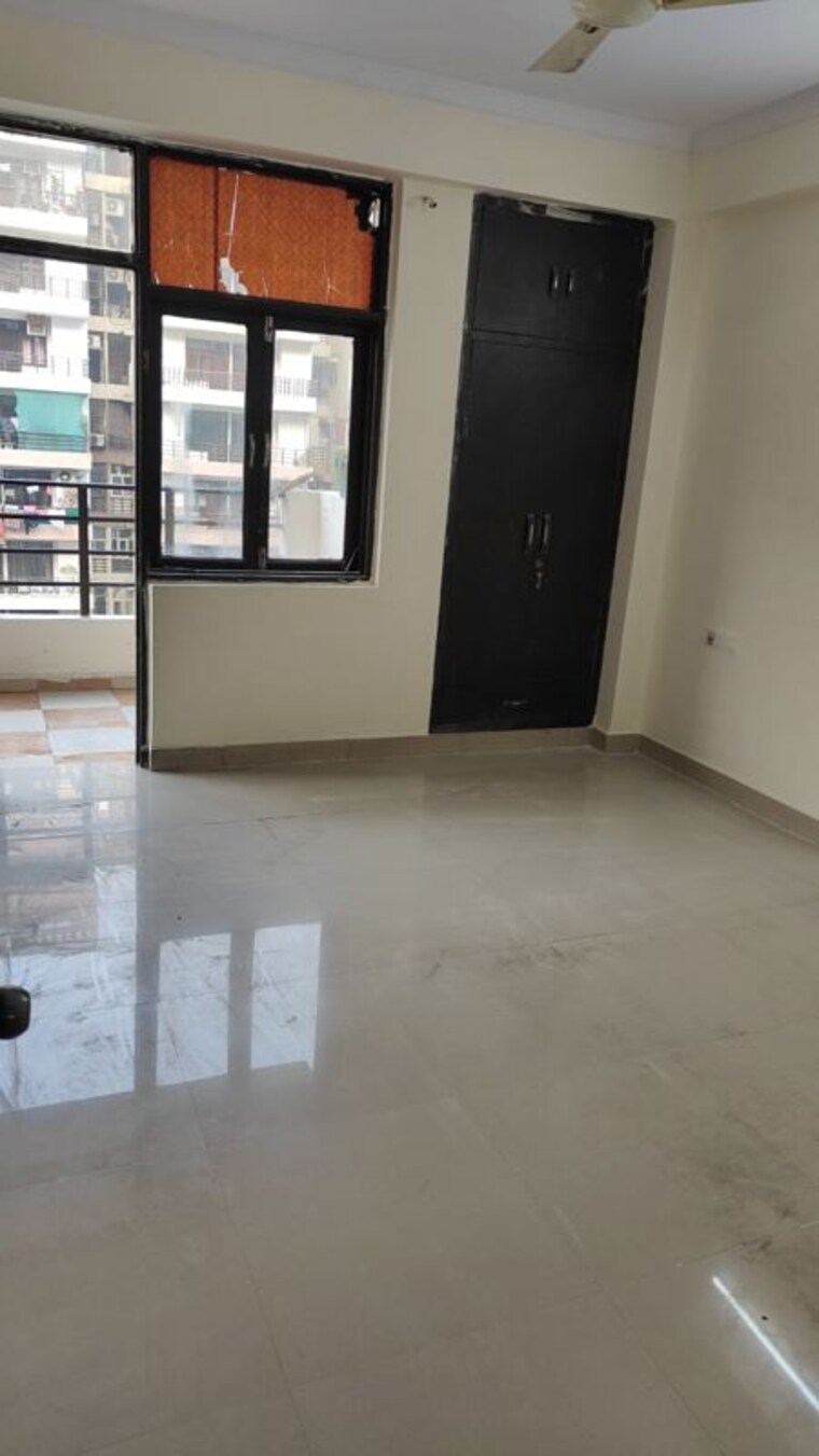 Room, high-end-paradise-ii 3 Bedroom 1175 Sq.Ft. Apartment In Raj Nagar Extension Ghaziabad 9724924