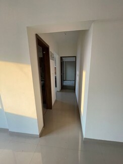 2 BHK + Servant Room Apartment For Rent in Konark Virtue