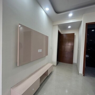 Living Room in 3 BHK Builder Floor at Chattarpur – for Rent