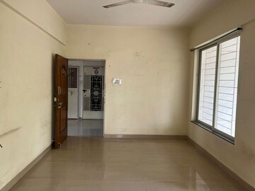 Room in 3 BHK Apartment at Marigold Avenue, Bavdhan – for Rent