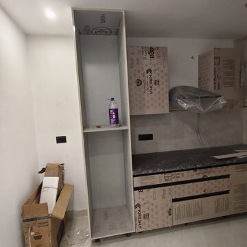 Furnished Amenities in 2 BHK Builder Floor at Chattarpur – for Sale