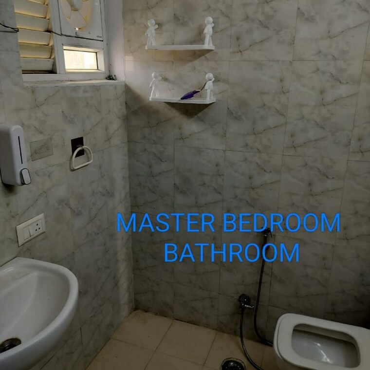 Bathroom, gomti nagar Pg For Girls In Gomti Nagar 9724978
