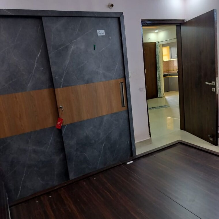 Bedroom, gomti nagar Pg For Girls In Gomti Nagar 9724978