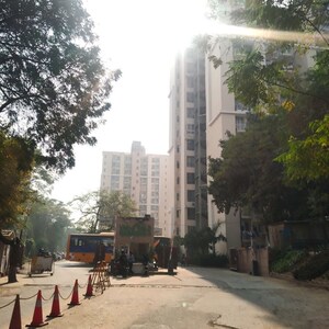 2 BHK Apartment For Rent in Unitech The Residences Sector 33, Sector 33