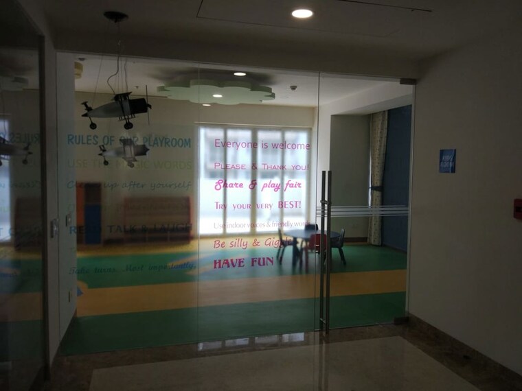 Living Room, emaar-palm-terraces-select 4 Bedroom 2410 Sq.Ft. Apartment In Sector 66 Gurgaon 9724998