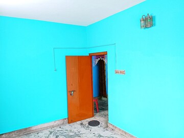 Room in 2.5 BHK Apartment at Kestopur – for Rent