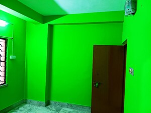 Room in 2.5 BHK Apartment at Kestopur – for Rent