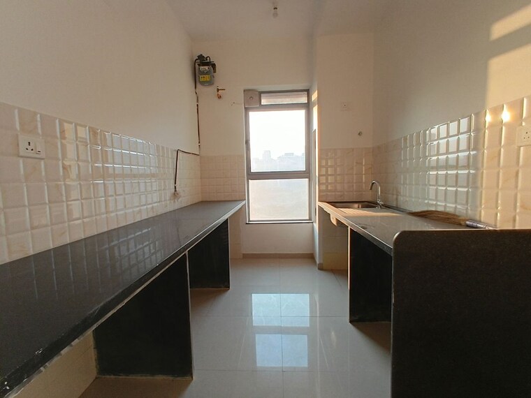 Kitchen, kalpataru-immensa-d 2 Bedroom 632 Sq.Ft. Apartment In Kolshet Road Thane 9724999