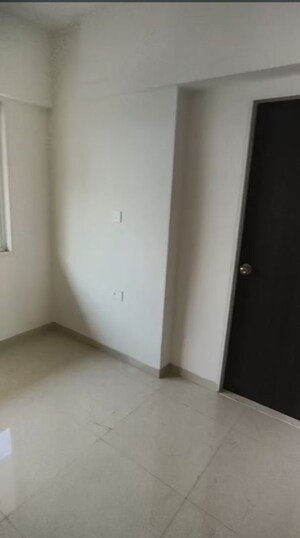 Room in 1 BHK Apartment at Alliance Fortuna Blue, Lower Parel – for Rent