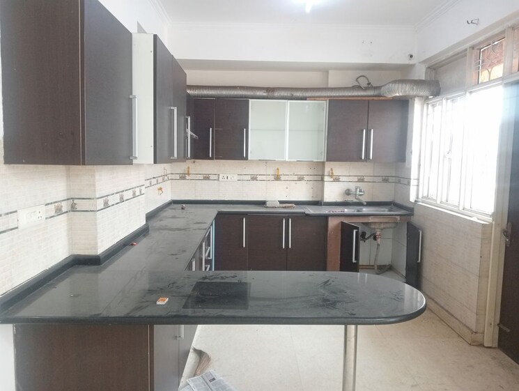 Kitchen, parsvnath-green-ville 3.5 Bedroom 2080 Sq.Ft. Apartment In Sector 48 Gurgaon 9725012