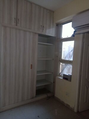 2 BHK Apartment For Rent in Shree Vardhman Mantra, Sector 67