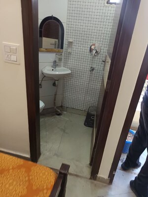 Bathroom in 2 BHK Builder Floor at Rohini Sector 7 – for Rent